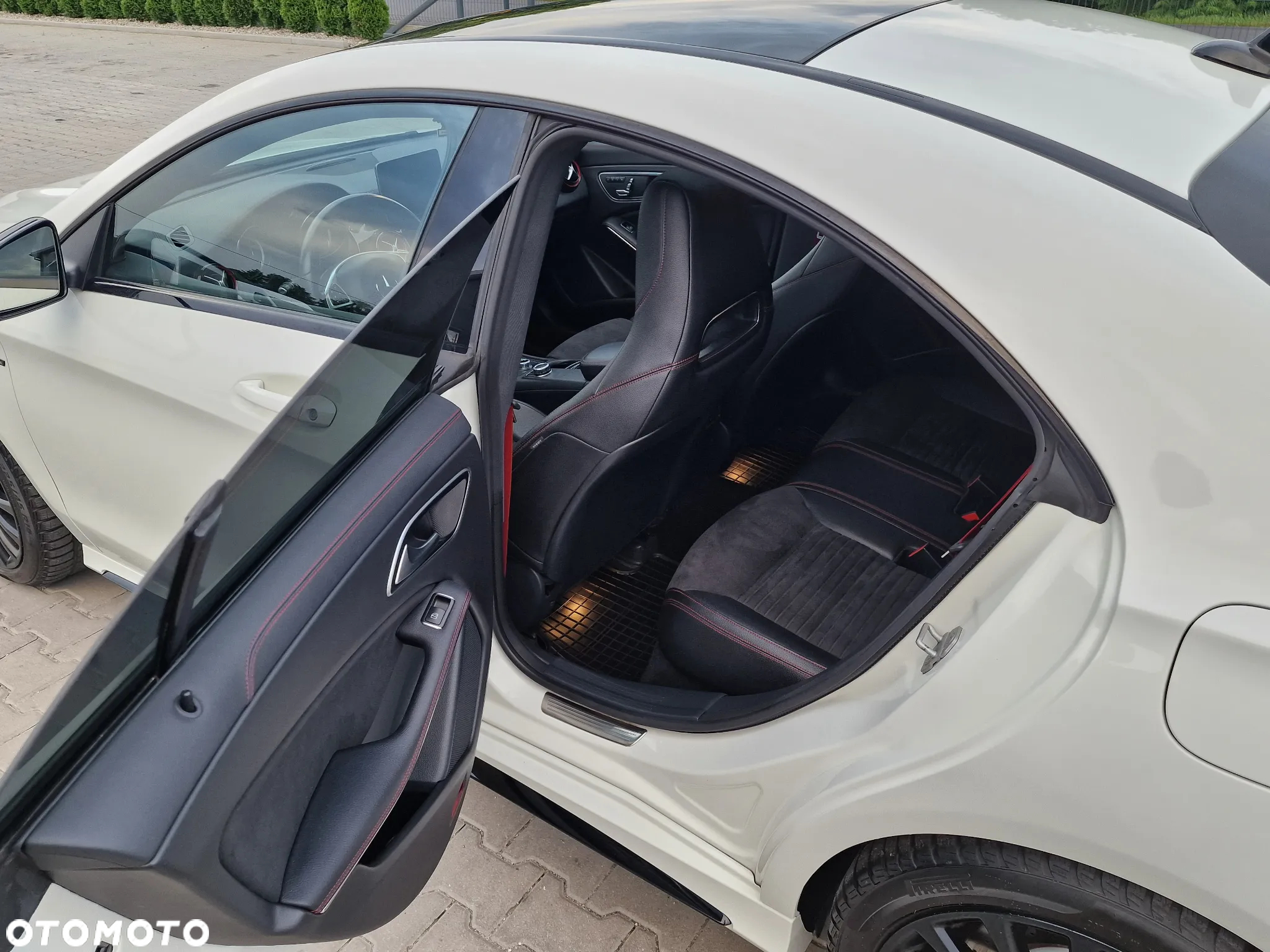 Mercedes-Benz CLA AMG 45 4-Matic - 13