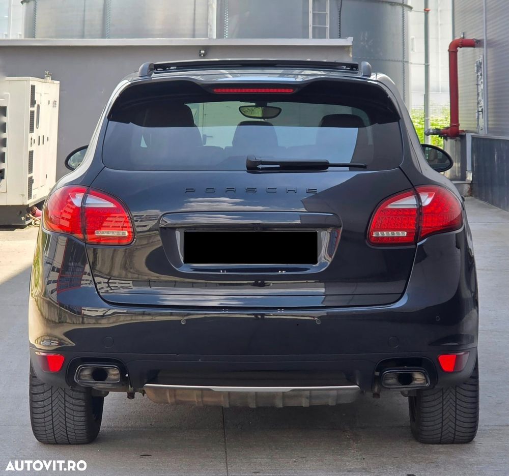 Porsche Cayenne 3.0TD TipTronic - 7