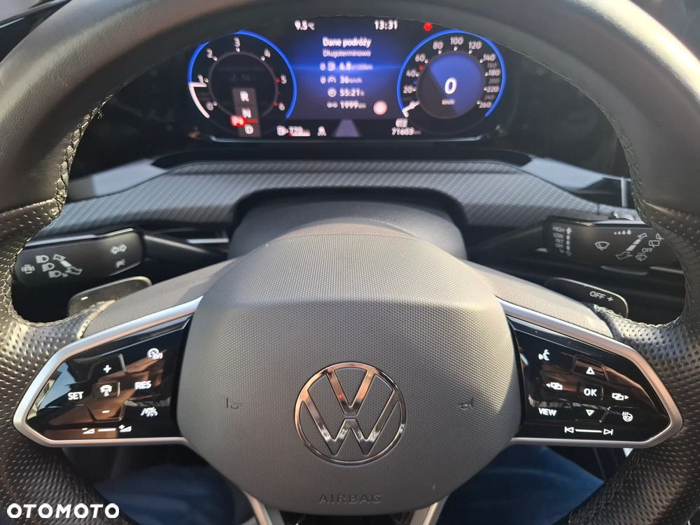 Volkswagen Golf 2.0 TDI SCR DSG R-Line - 30