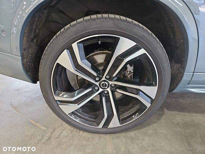 Volvo XC 90 - 18