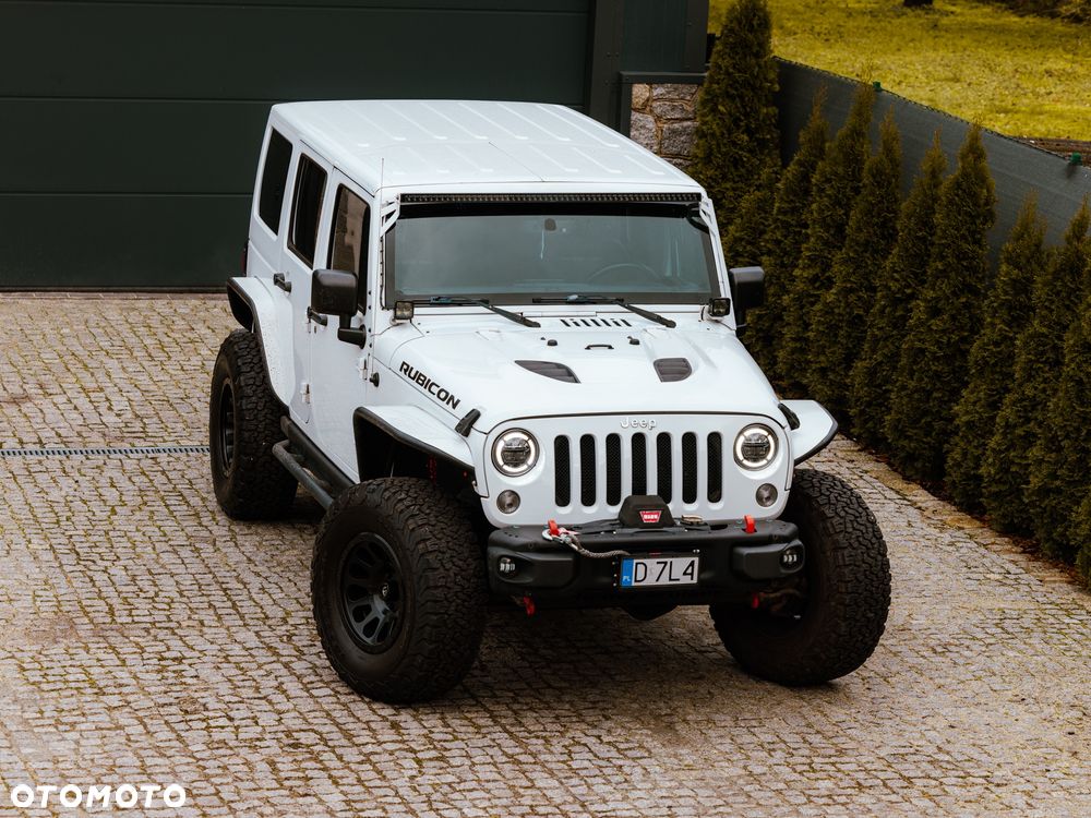 Jeep Wrangler 3.6 Unlim Rubicon - 23