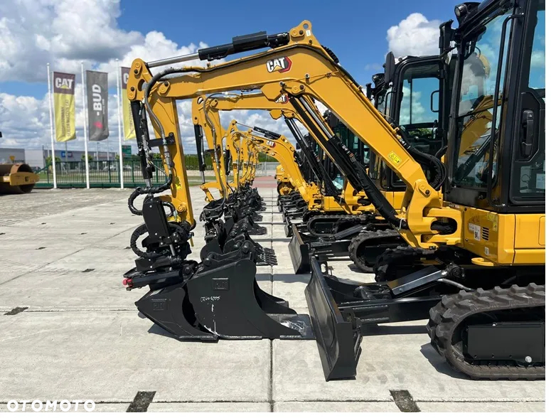 Caterpillar 302.7 CR - 5