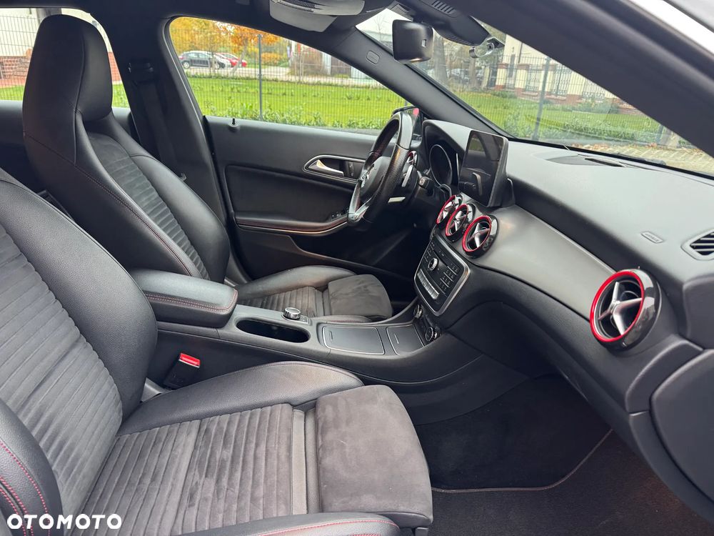 Mercedes-Benz Cla 2017 photo 5