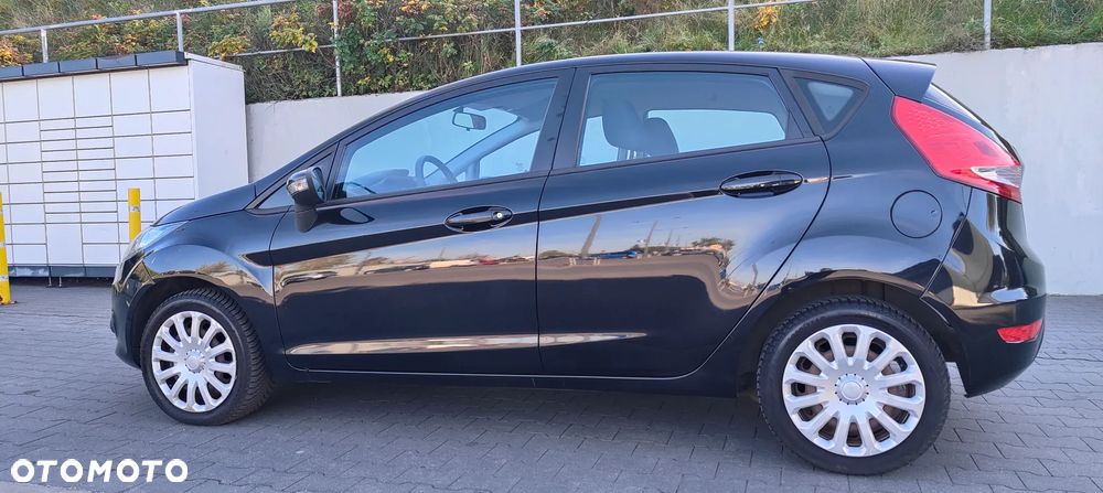 Ford Fiesta - 21