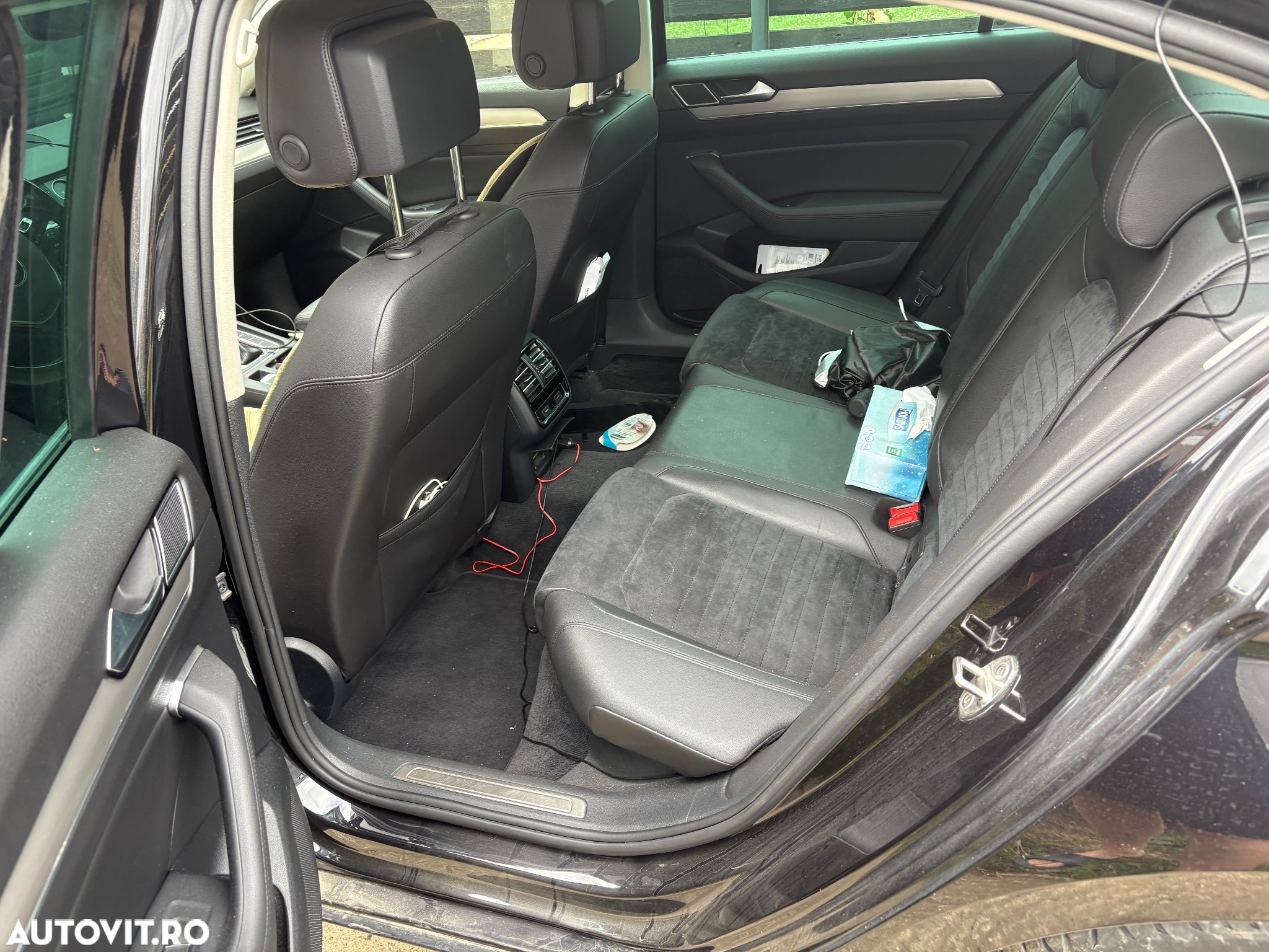 Volkswagen Passat 2.0 TDI (BlueMotion Technology) DSG Highline - 19