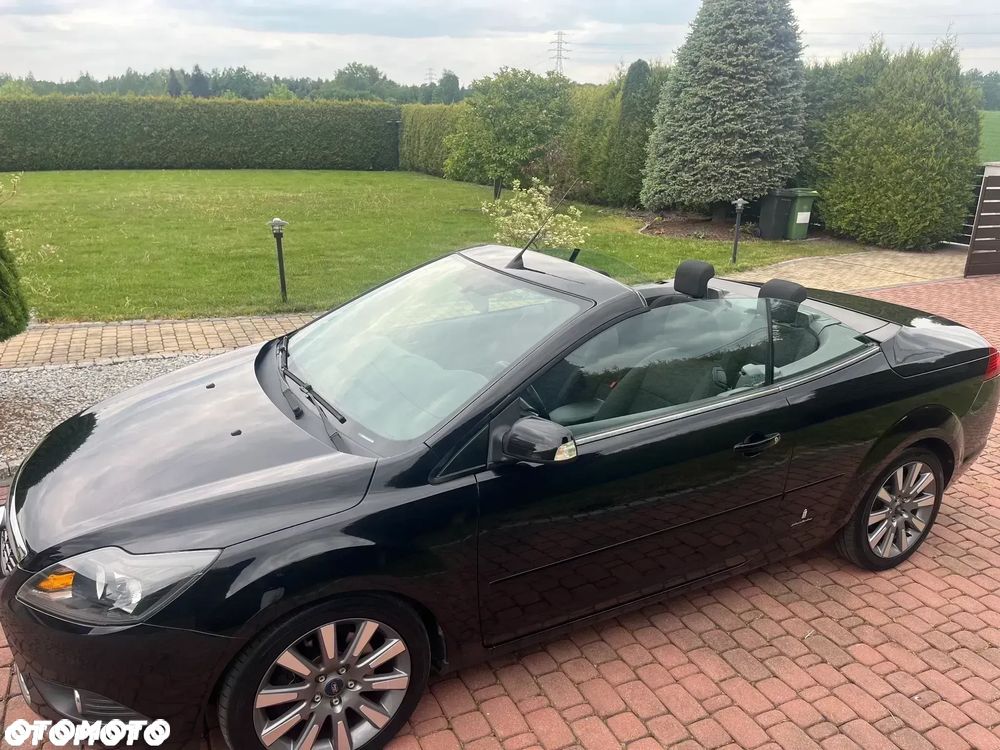 Ford Focus ver-coupe--cabriolet-2-0-16v-black-magic - 7