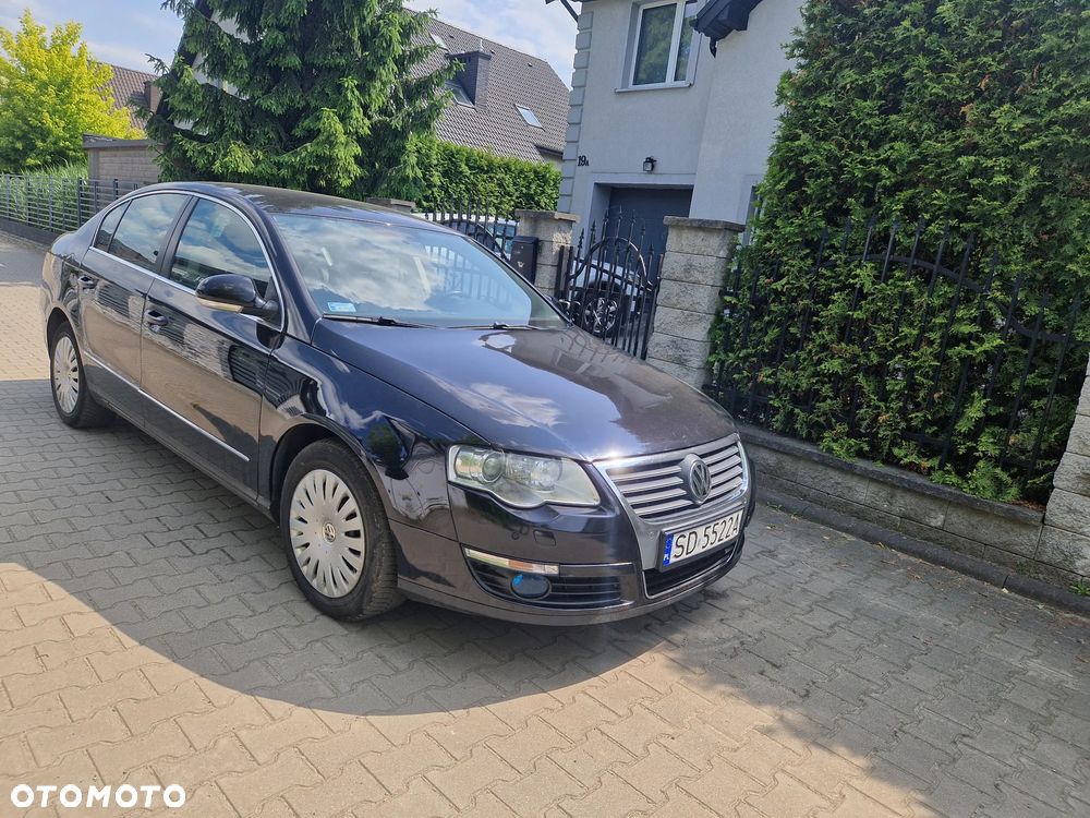 Volkswagen Passat 2.0 TDI DPF Comfortline - 4
