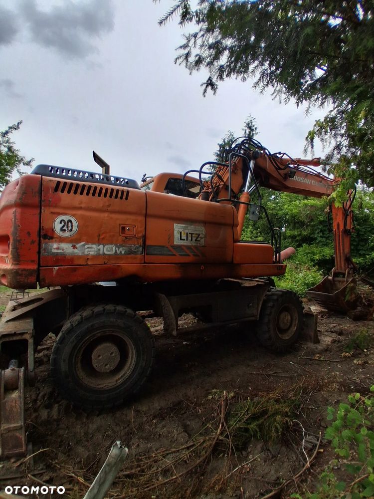 Doosan DX210w - 2
