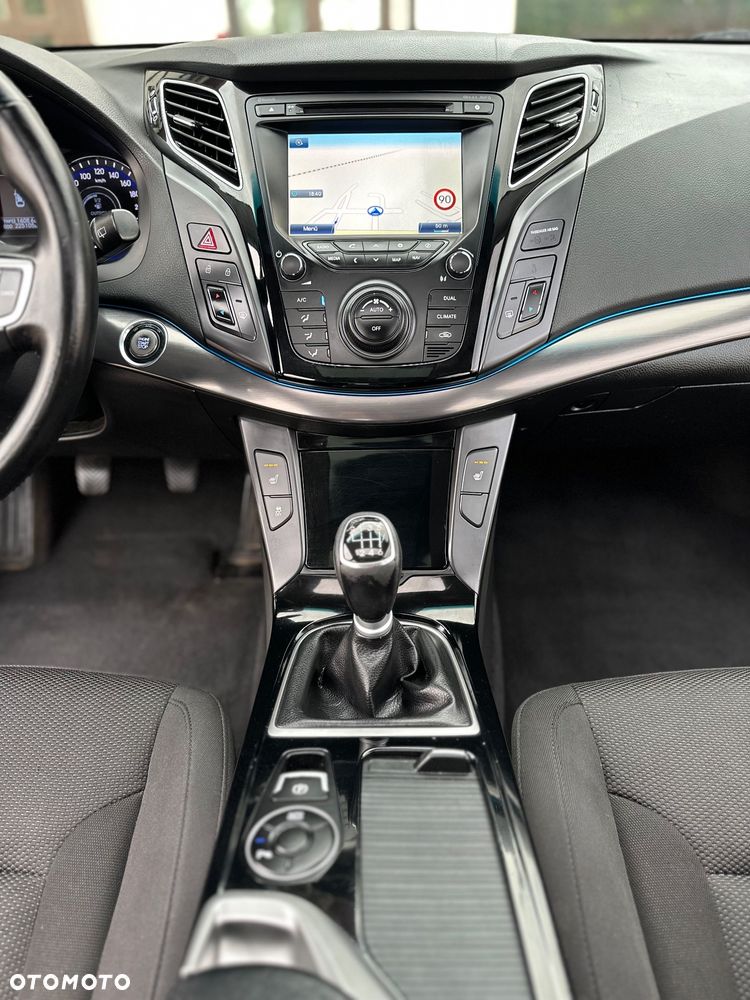 Hyundai i40 1.7 CRDi Premium - 25