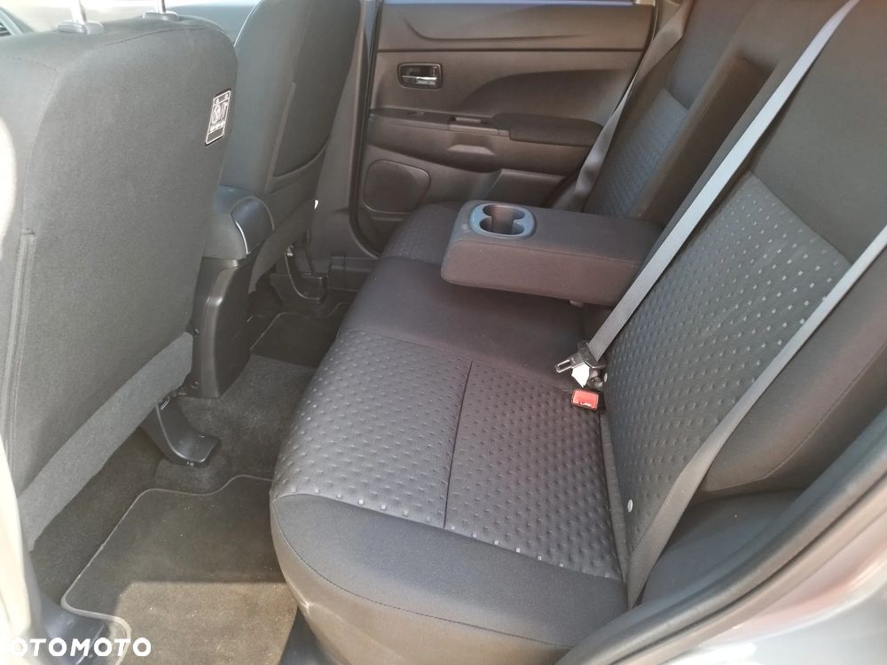 Mitsubishi ASX 1.8 DI-D 2WD Invite - 24