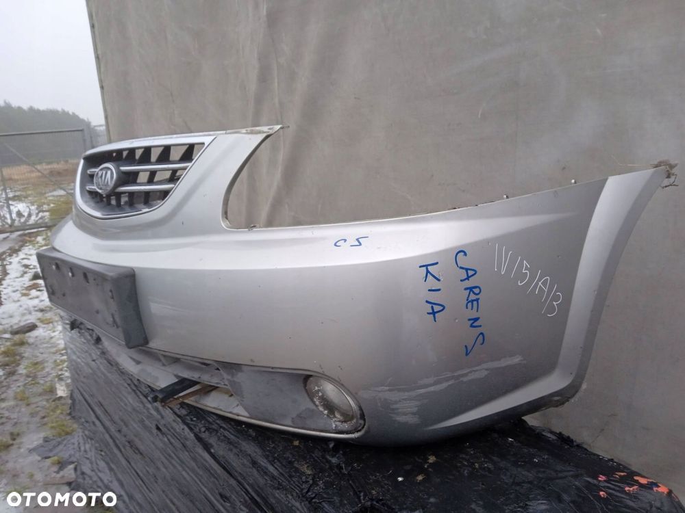Zderzak Przedni Przód Kia Carens Ii C5 - 2