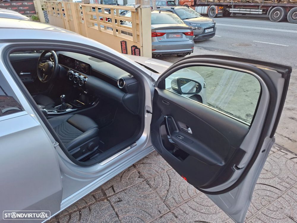 Mercedes-Benz A 200 Advanced Progressive - 23