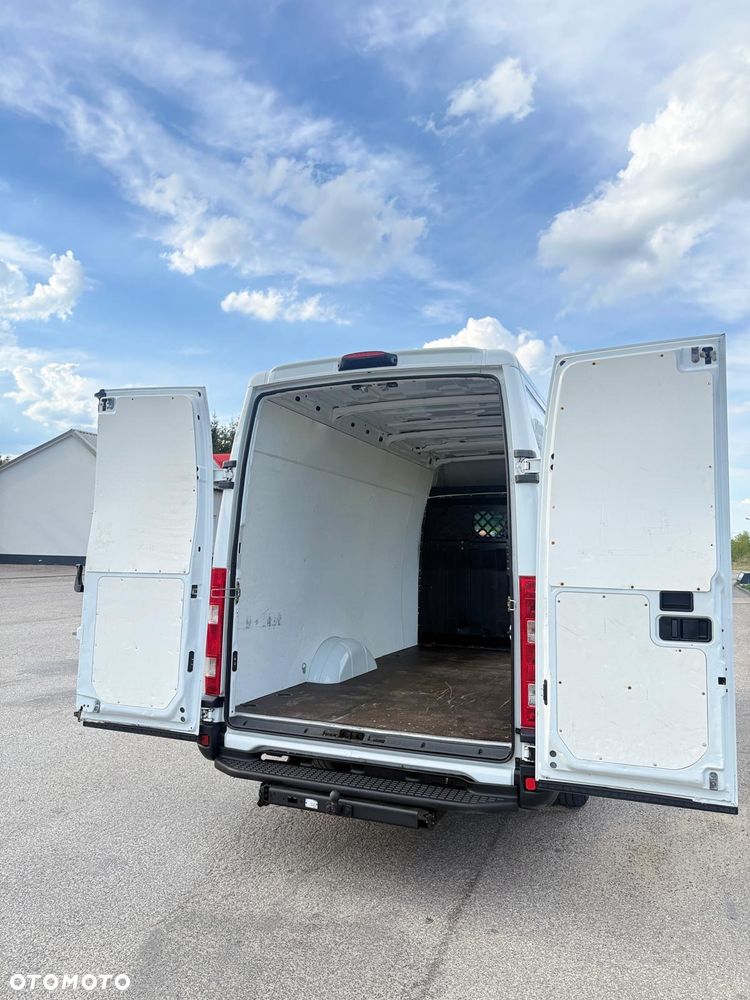 Iveco Daily - 10
