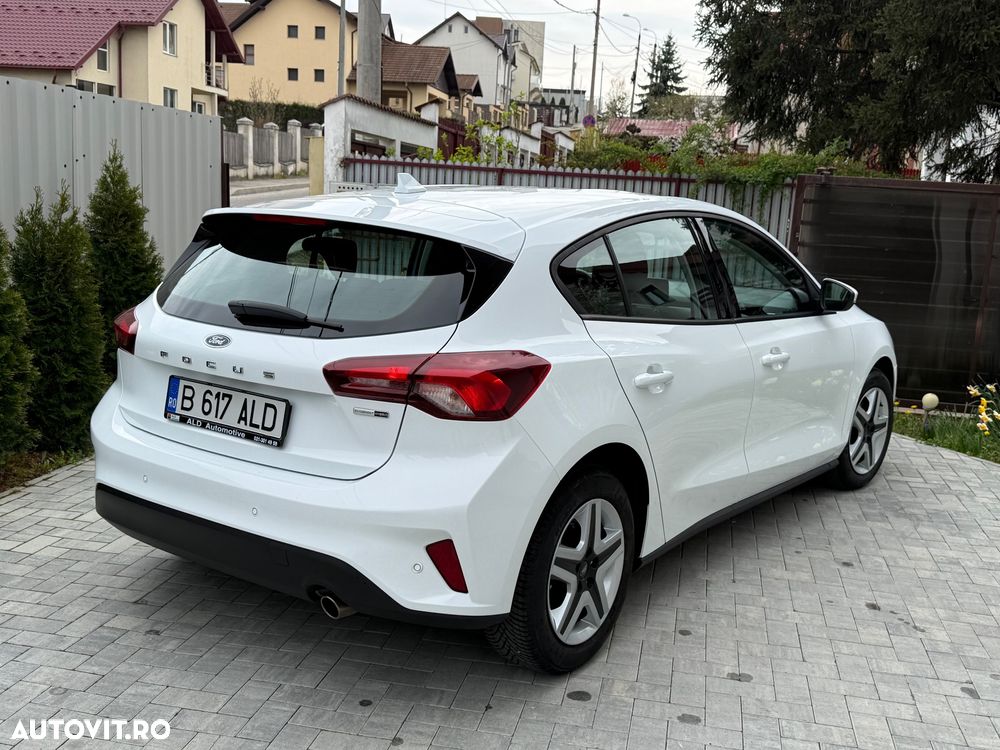 Ford Focus 1.0 EcoBoost Connected - 9