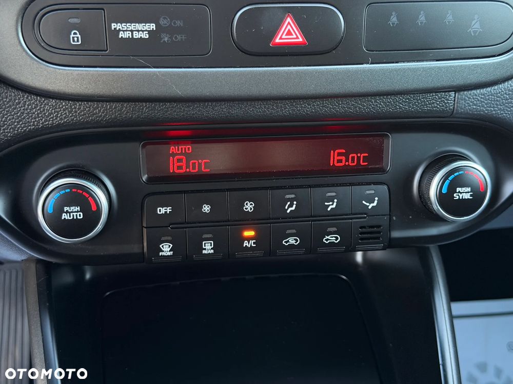 Kia Carens 1.6 GDI L EU6 - 27