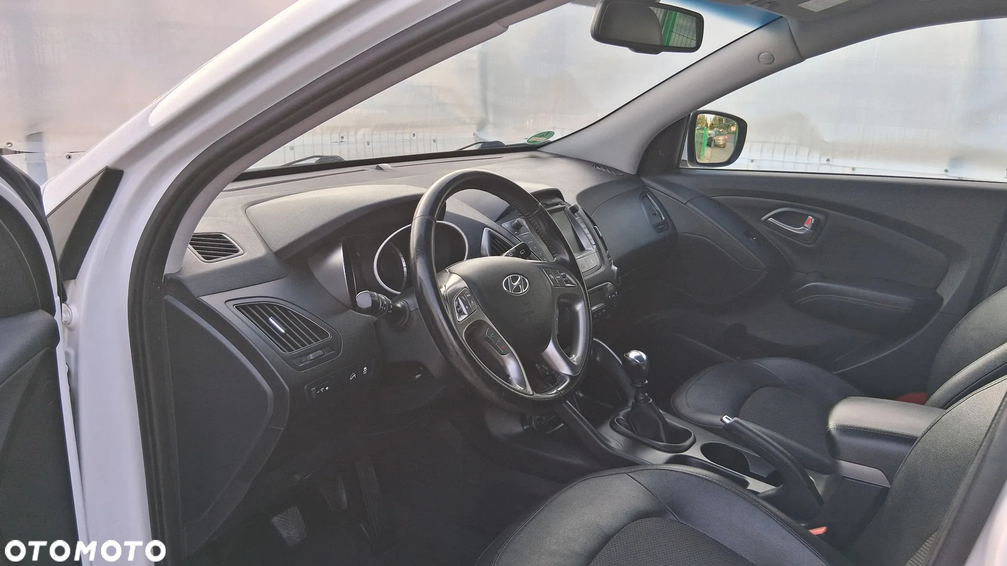 Hyundai ix35 1.6 2WD Fifa World Cup Edition - 13