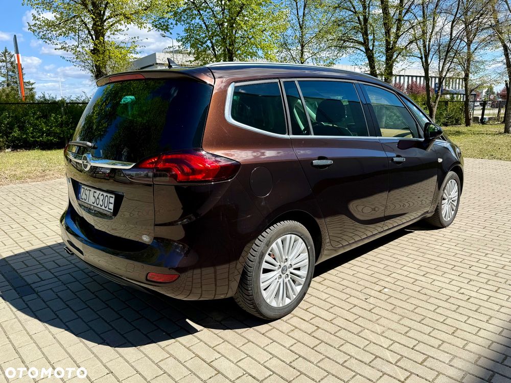 Opel Zafira - 30