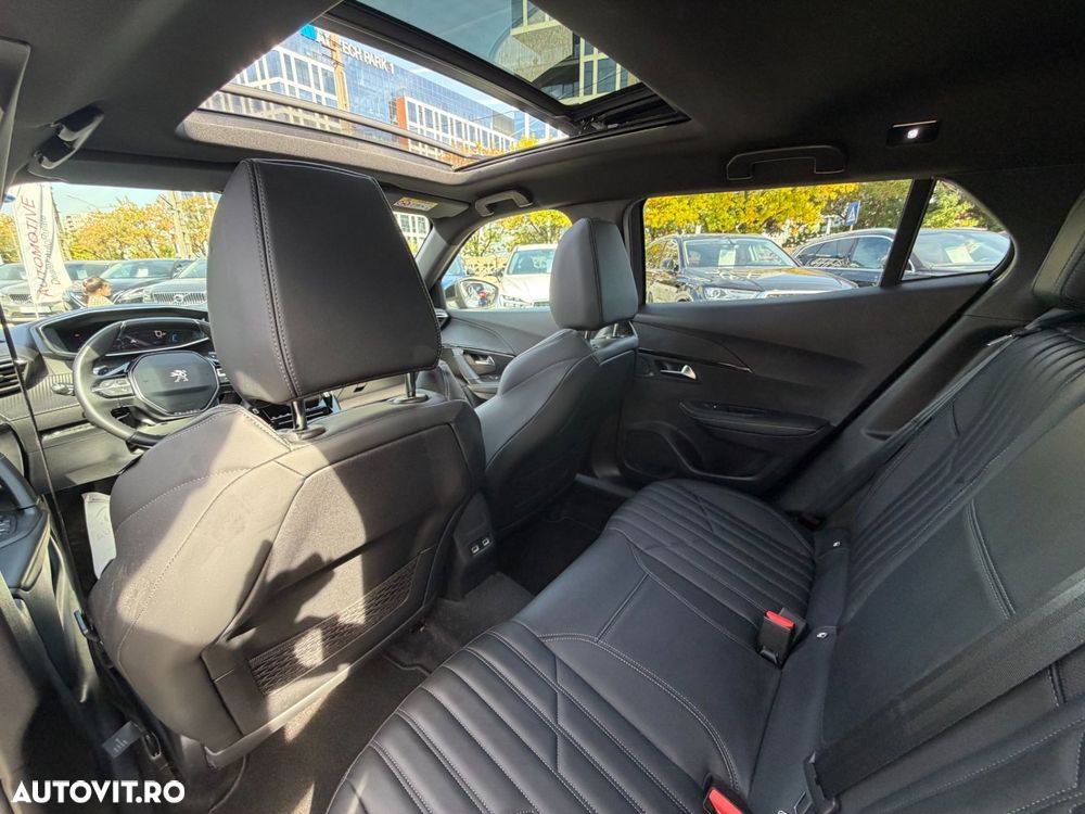 Peugeot 2008 1.2L PureTech 130 S&S EAT8 GT - 16