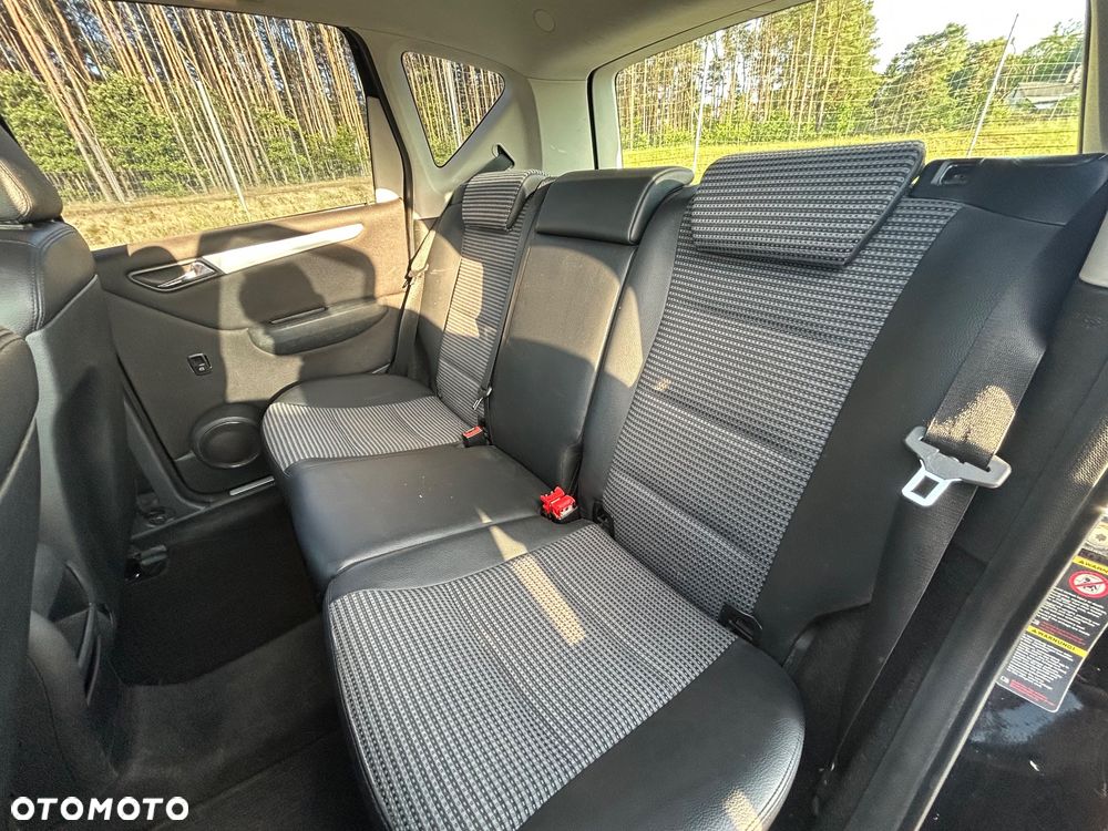 Mercedes-Benz Klasa A 180 CDI Avantgarde - 27