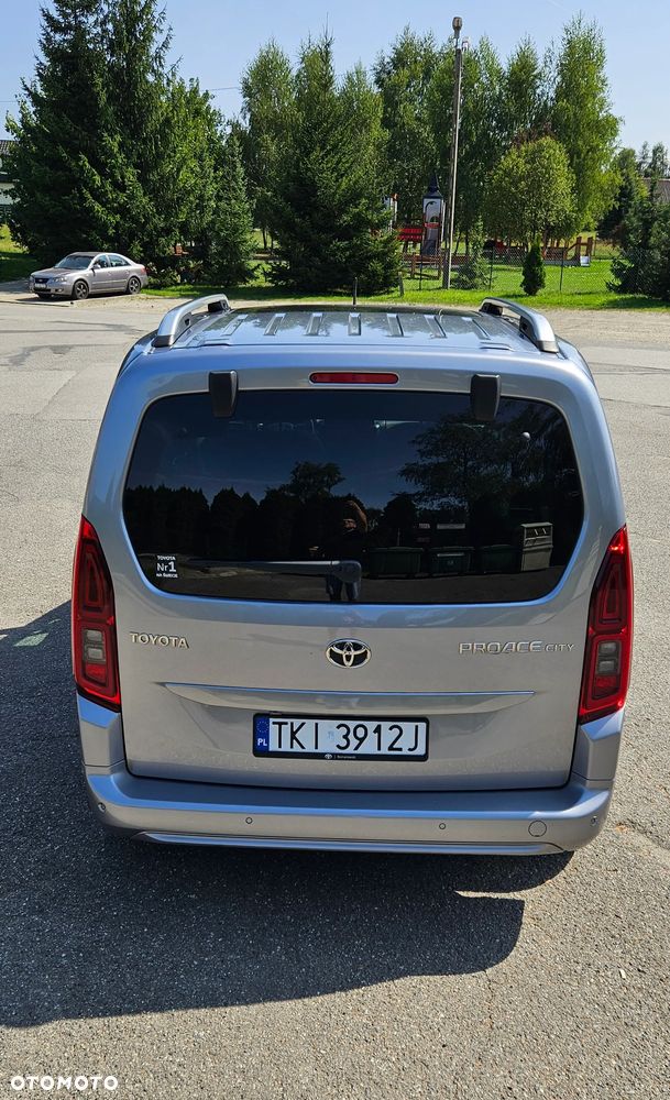 Toyota Proace City Verso 1.5 D-4D Family - 6