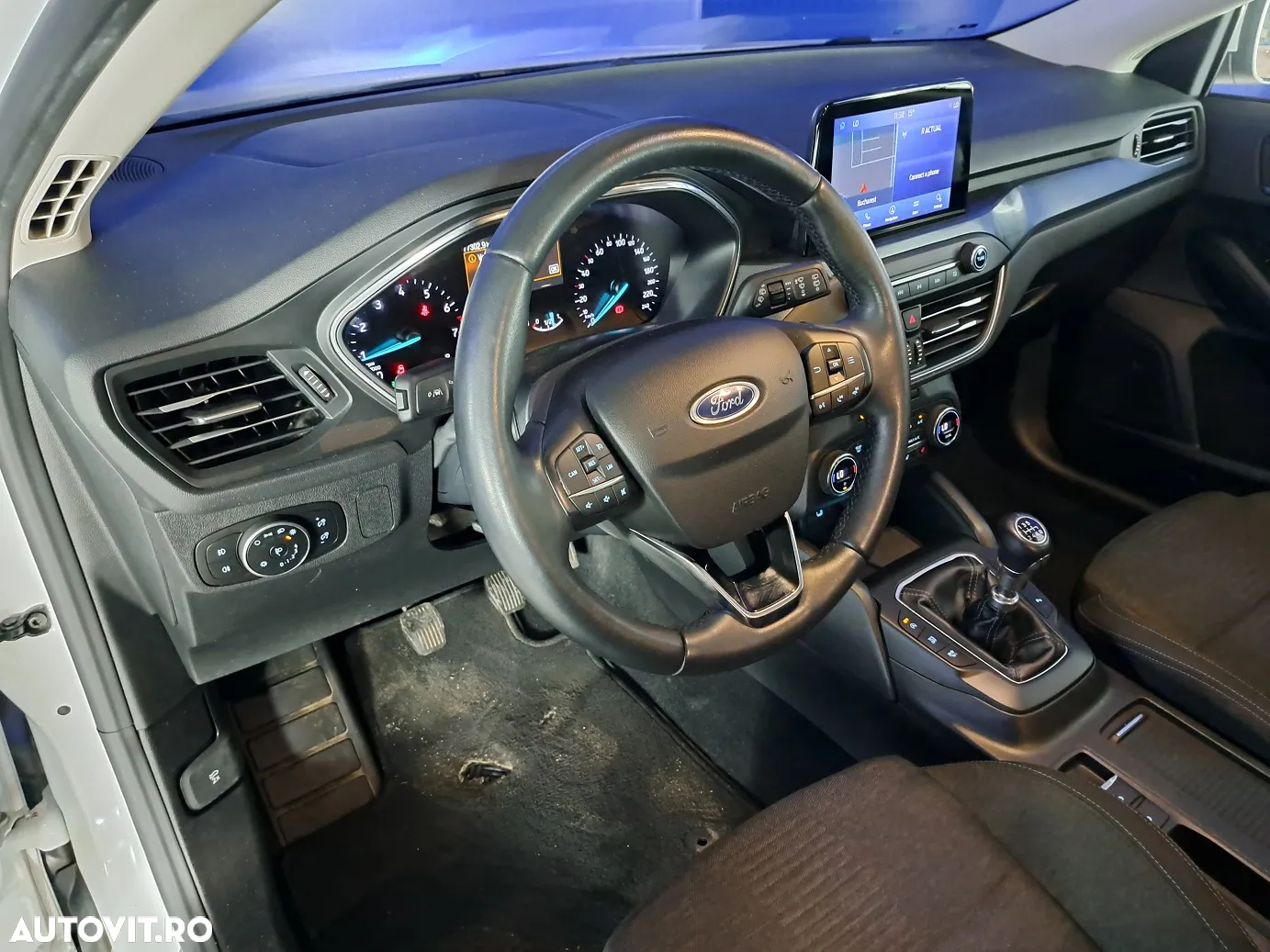 Ford Focus - 10
