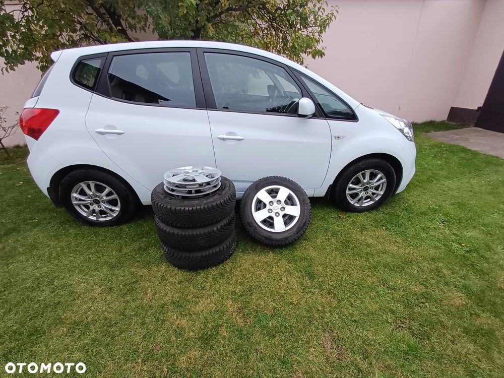Kia Venga - 26