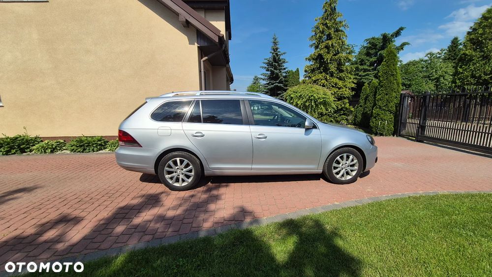 Volkswagen Golf 1.6 TDI DPF BlueMotion - 12