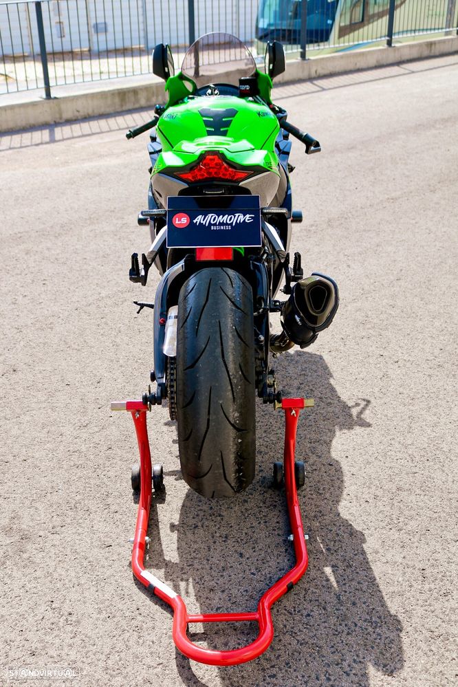 Kawasaki ZXR KRT 2019 - 9