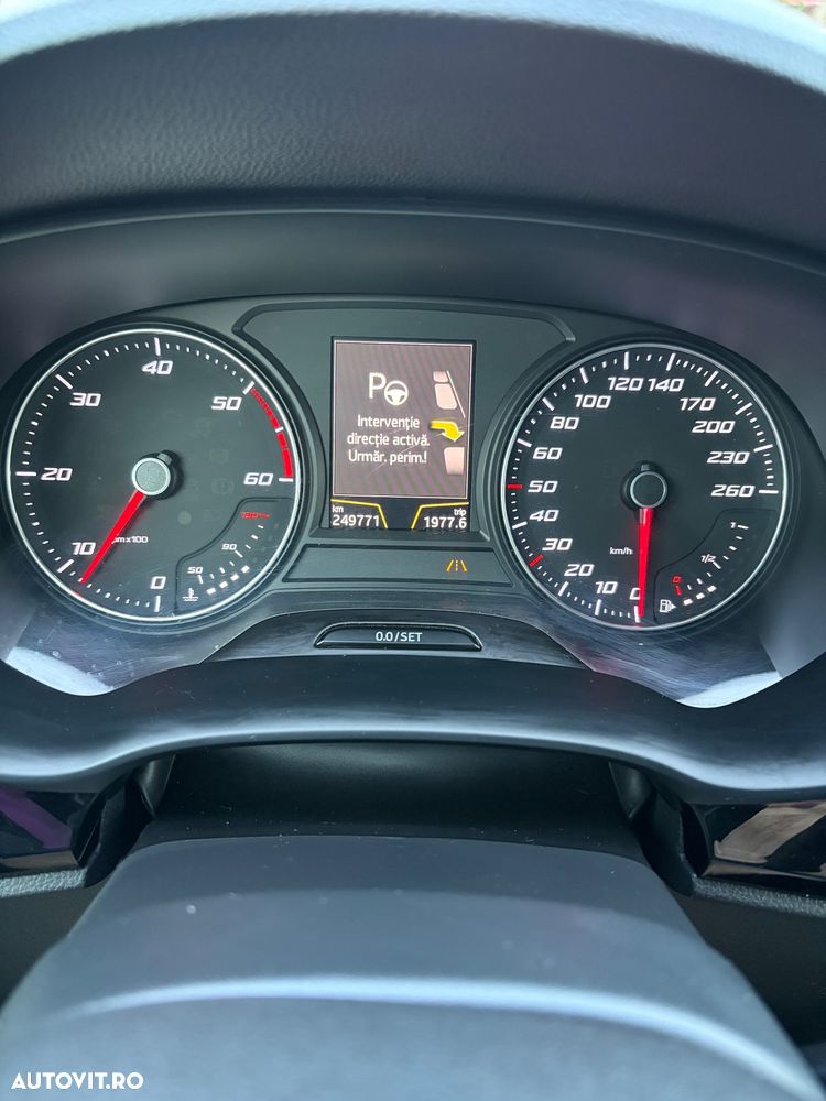 Seat Ateca 2.0 TDI DSG7 4DRIVE Xcellence - 10