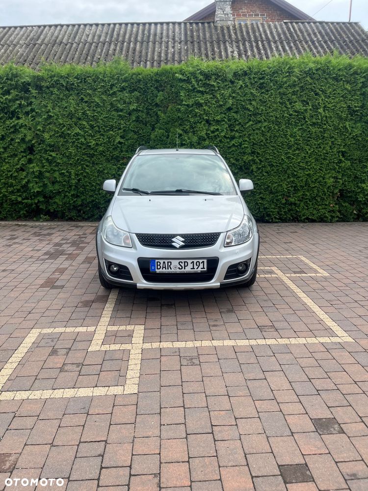 Suzuki SX4 1.6 Comfort Plus - 2