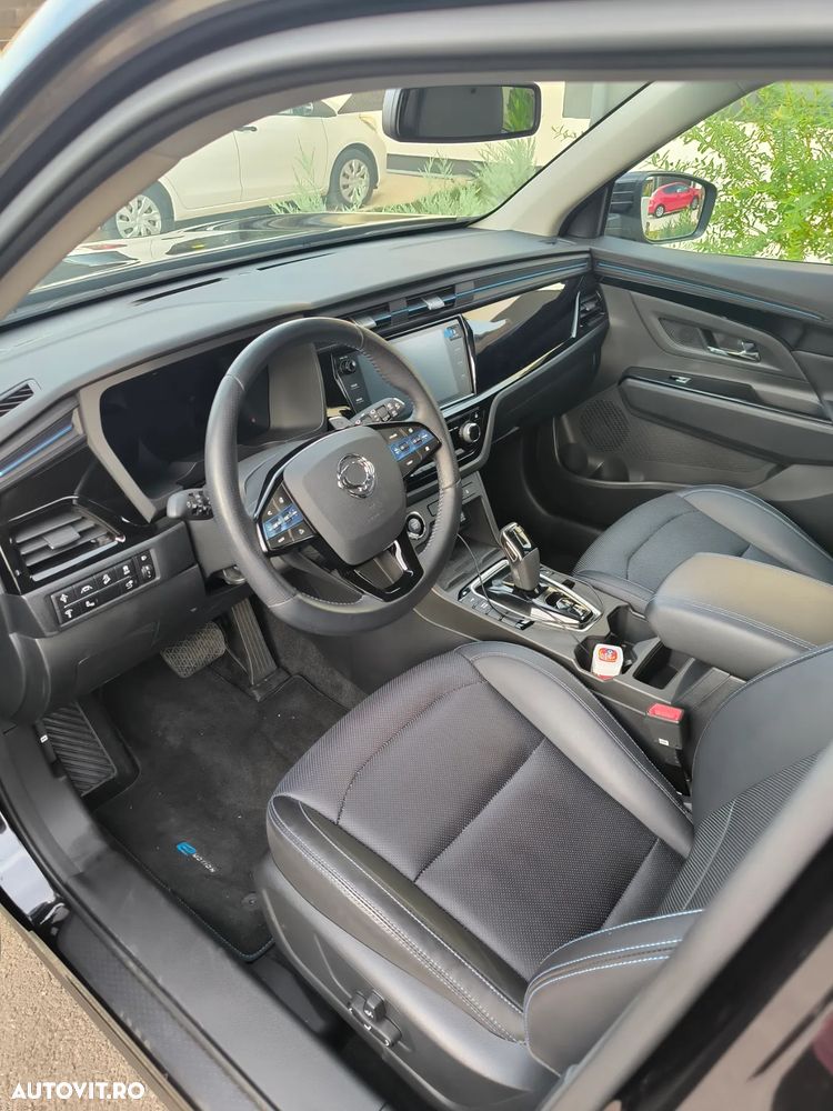 SsangYong Korando e-Motion 61.5 kW Premium - 4