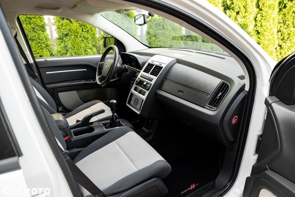 Dodge Journey 2.4 SXT - 22