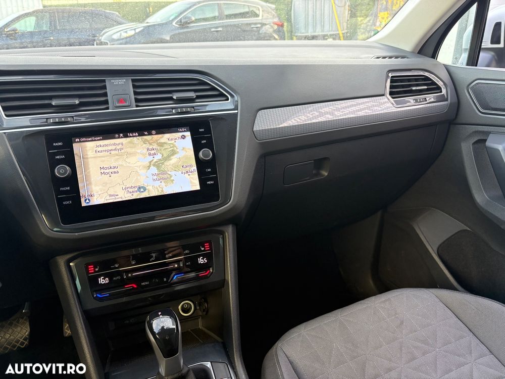 Volkswagen Tiguan 2.0 TDI SCR DSG 4Motion Life - 14