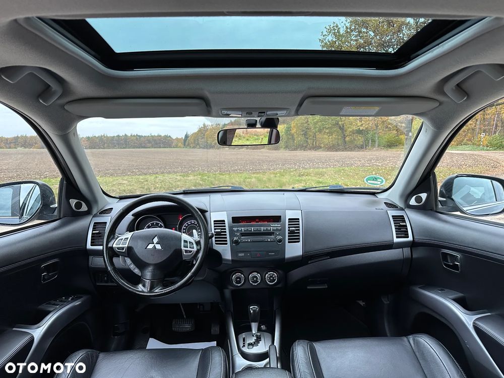 Mitsubishi Outlander 2.0 Intense + 2WD EU5 CVT - 3