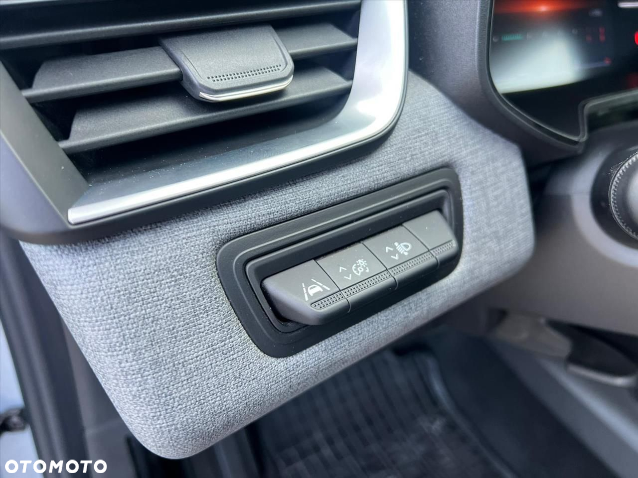 Renault Clio 1.0 TCe Evolution - 13