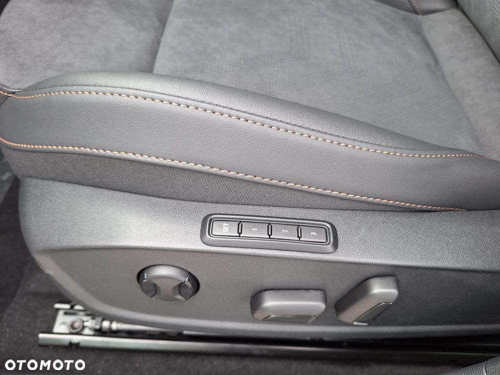 Cupra Formentor - 12