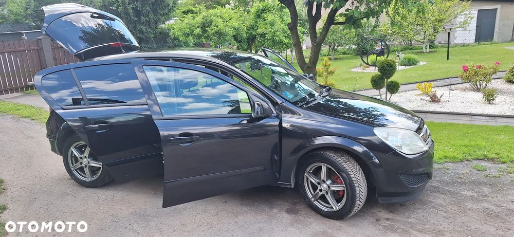 Opel Astra 1.7 CDTI Cosmo - 11