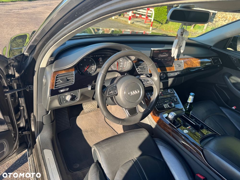 Audi A8 - 16