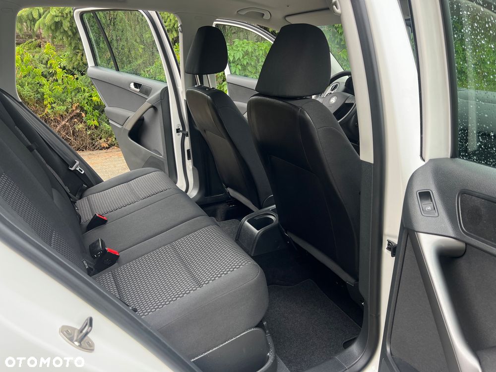 Volkswagen Tiguan - 8