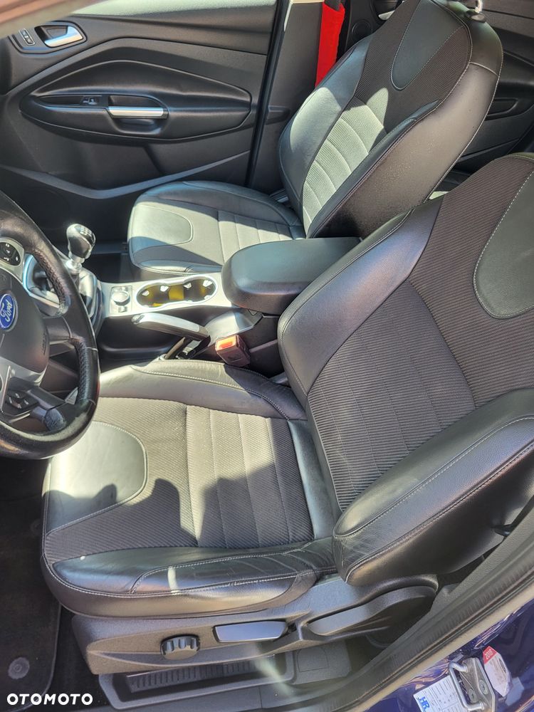 Ford Kuga 2.0 TDCi 4x4 Individual - 13