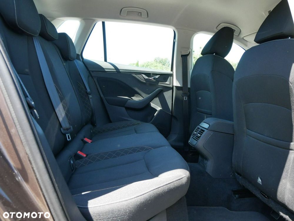 Skoda Kamiq 1.0 TSI Ambition DSG - 19