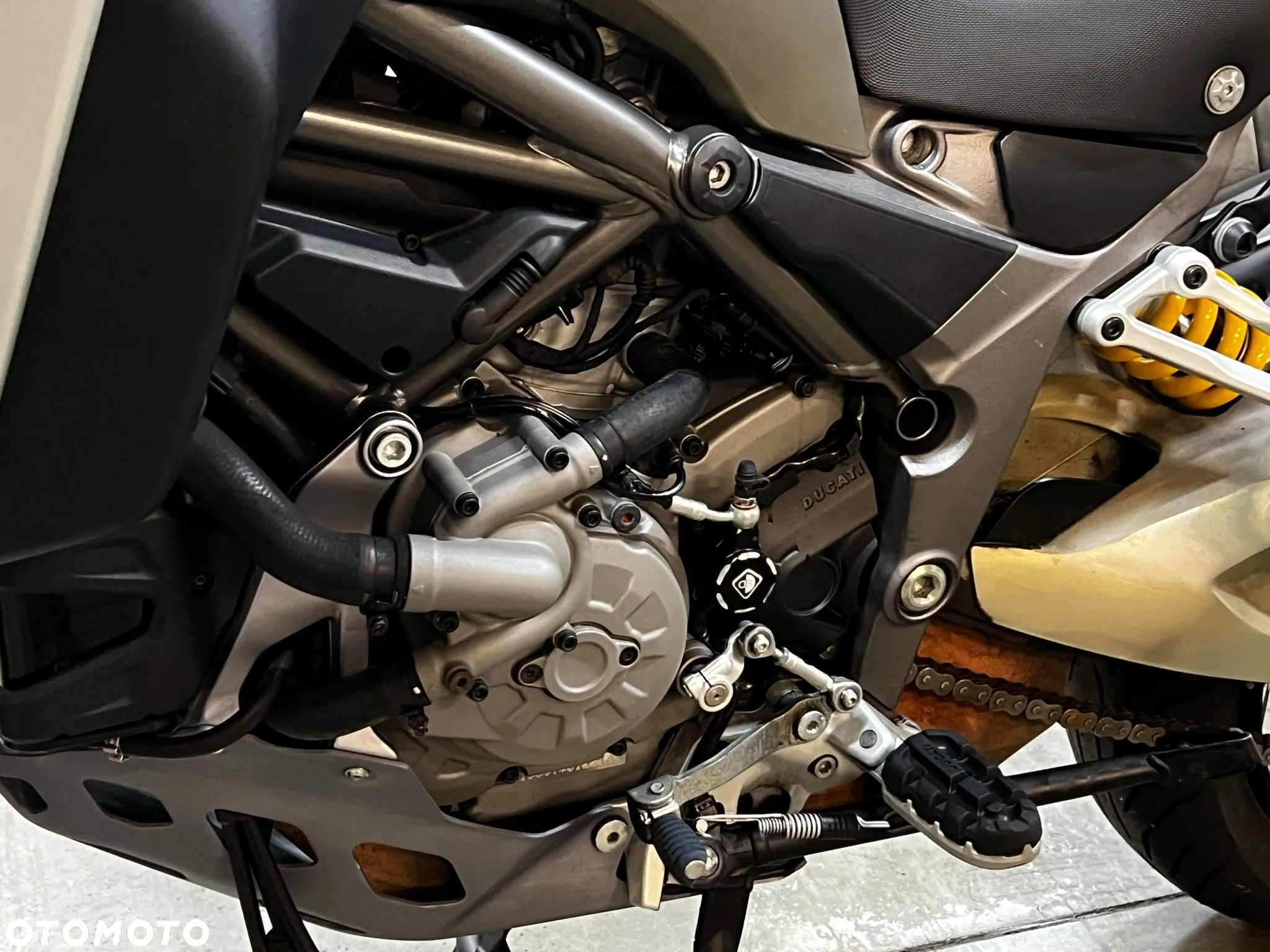 Ducati Multistrada - 6