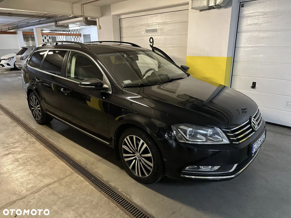 Volkswagen Passat - 10