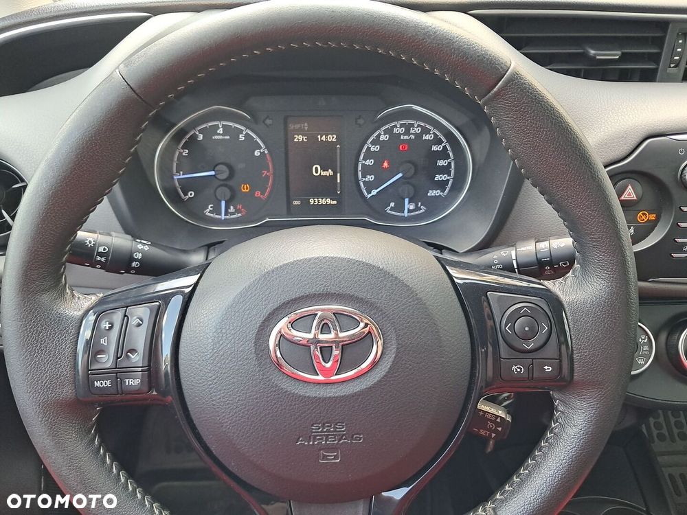 Toyota Yaris - 15