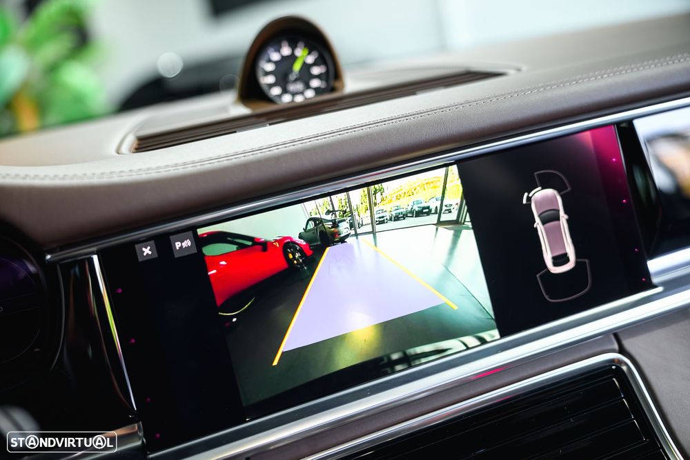 Porsche Panamera Sport Turismo 4S E-Hybrid - 37