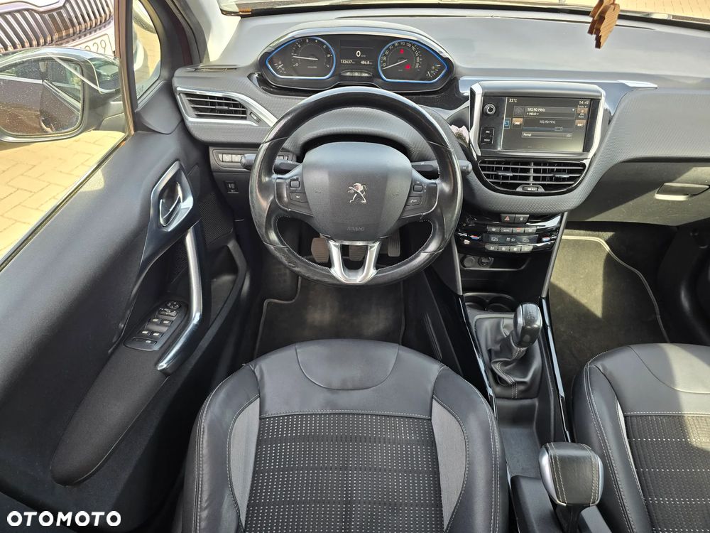 Peugeot 2008 - 7