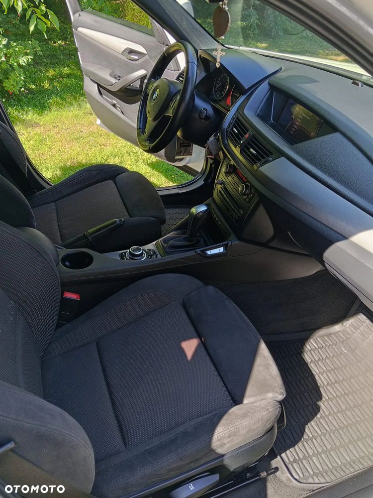 BMW X1 - 32