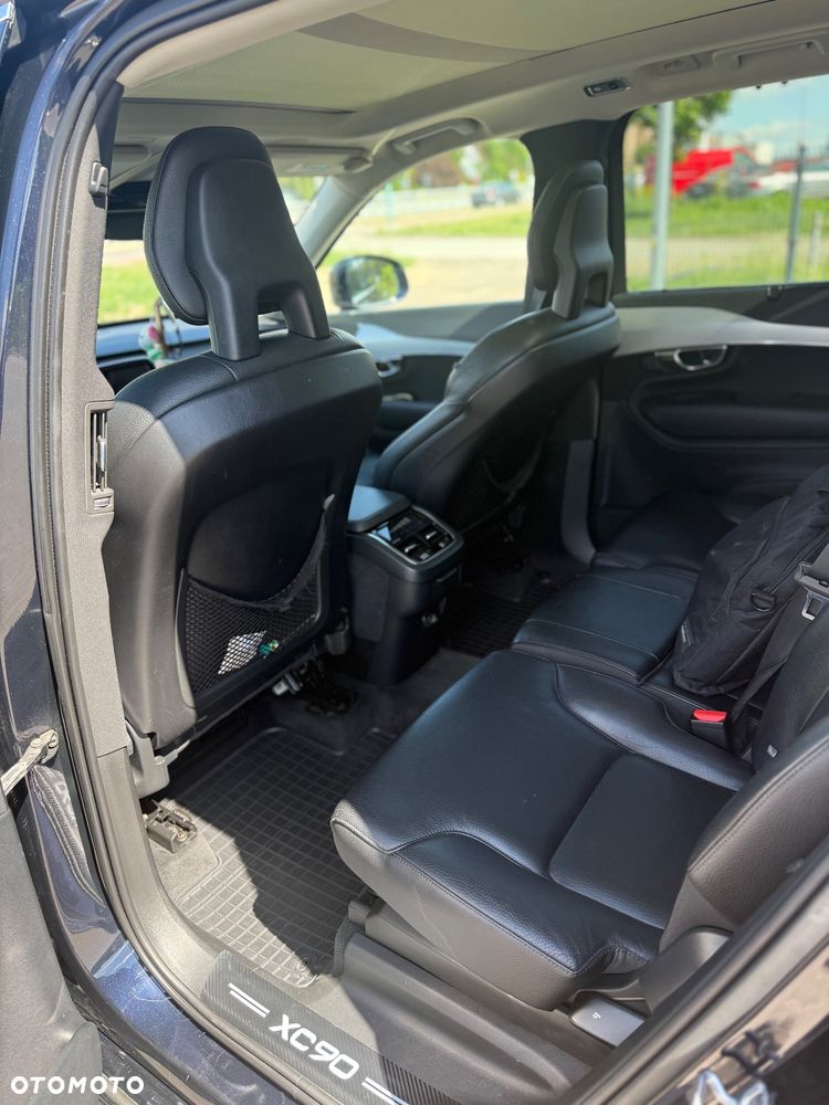 Volvo XC 90 D5 AWD Momentum 7os - 13