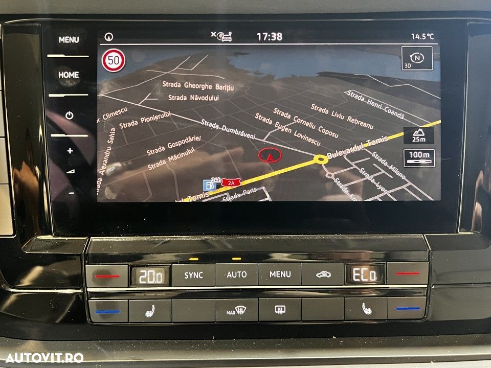 Volkswagen Touareg - 15