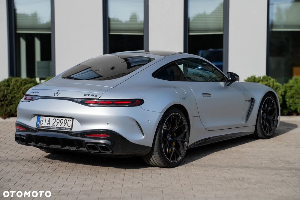 Mercedes-Benz AMG GT - 8